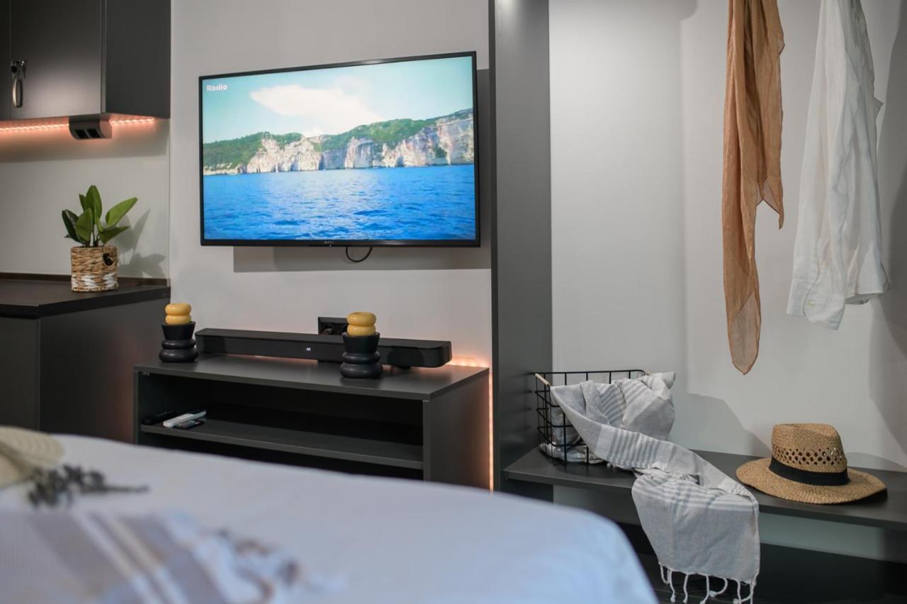 25 Dikaiosinis Ave. Apartment Ираклио Екстериор снимка