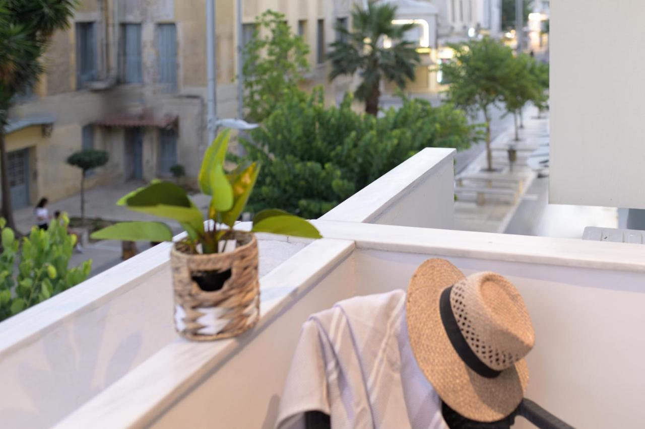 25 Dikaiosinis Ave. Apartment Ираклио Екстериор снимка